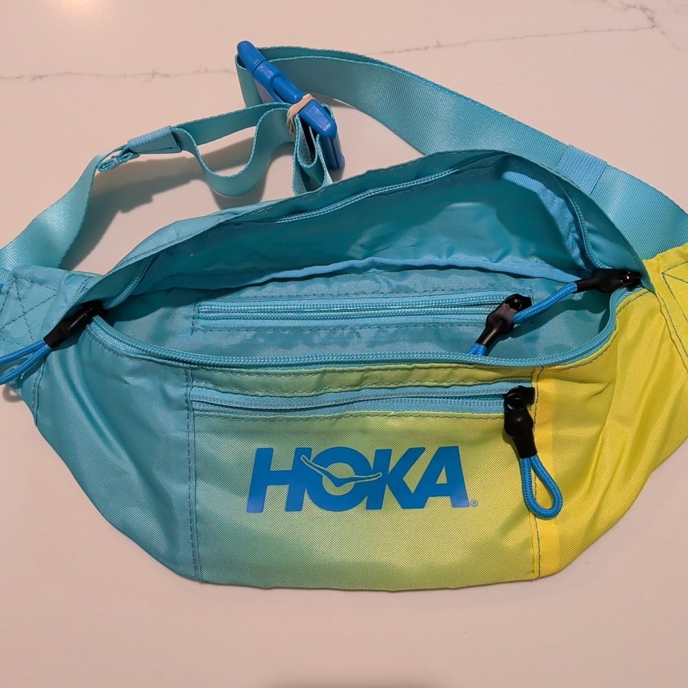 HOKA Fanny /Waist Pack Sling Bag adjustable zip pockets Blue/yellow - Picture 3 of 4